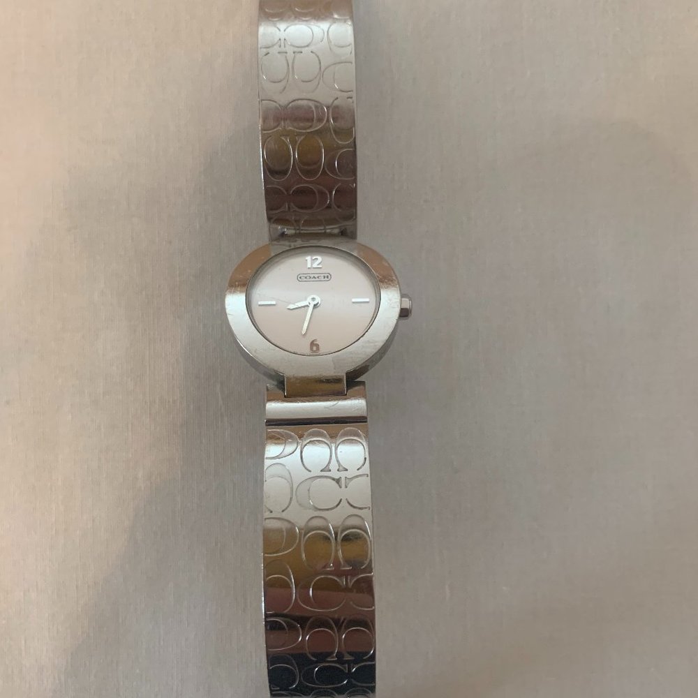 Coach logo bracelet watch